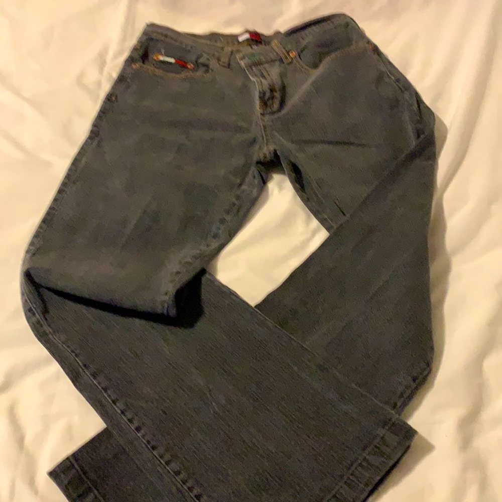 Stretchable blue jeans